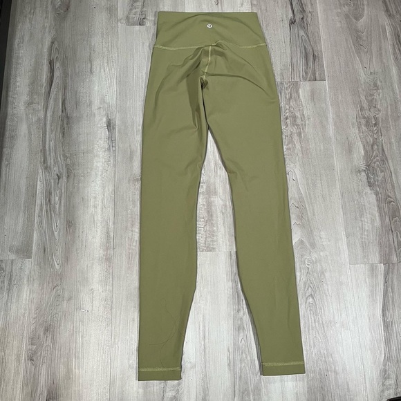 Lululemon Wunder Under High-Rise
Tight 28" *Full-On Luxtreme - Picture 3 of 7